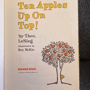 VTG Dr Seuss “TEN APPLES UP ON TOP Learning Childhood Memories 1961 collectible